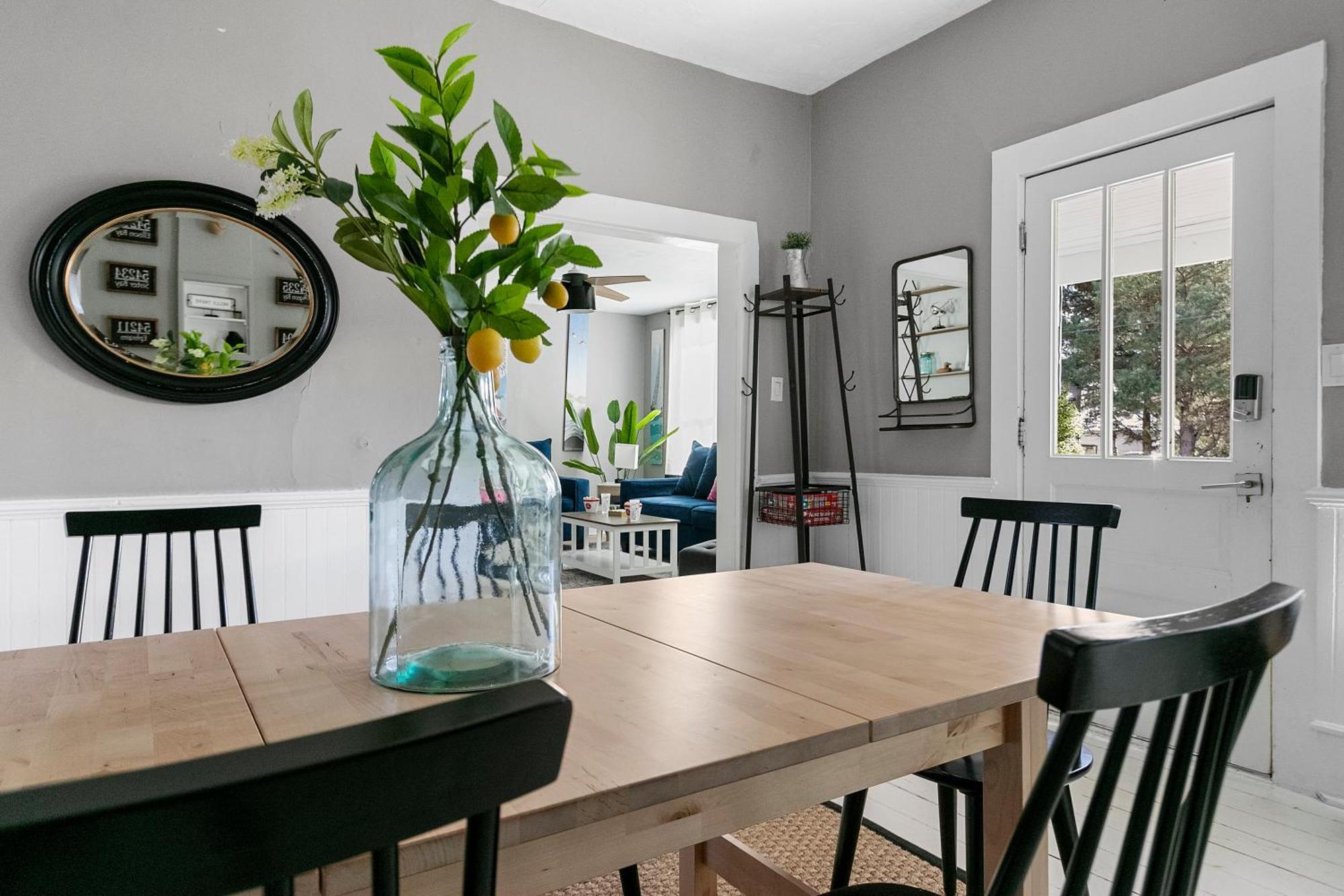 Compass Cove Downtown Home 스터전 베이 외부 사진